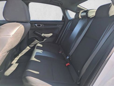 Used 2023 Honda Civic Sport image 17