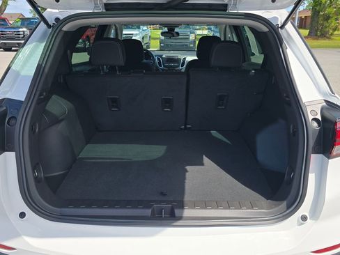 Used 2024 Chevrolet Equinox LS w/ Sport Edition FWD image 23