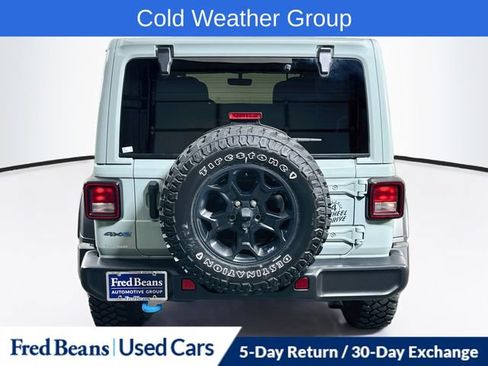 Used 2023 Jeep Wrangler Unlimited w/ Cold Weather Group AWD/4WD image 7