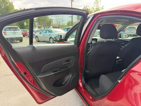 Used 2012 Chevrolet Cruze Eco image 18