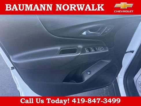 Used 2023 Chevrolet Equinox LT FWD image 13