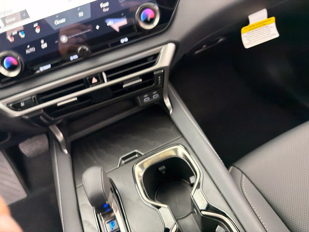 New 2026 Lexus RX 350h AWD/4WD image 12