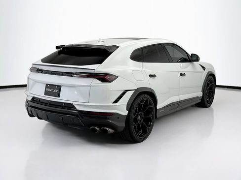 Used 2023 Lamborghini Urus Performante AWD/4WD image 5