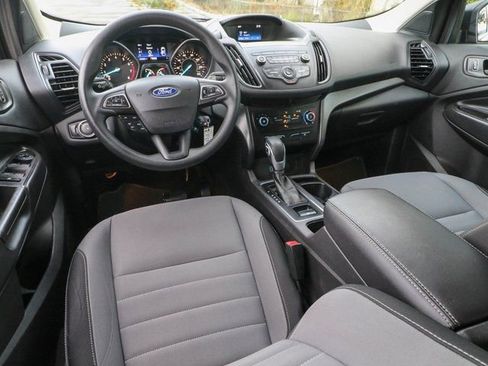 Used 2019 Ford Escape S image 16