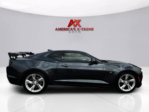 Used 2019 Chevrolet Camaro SS image 6
