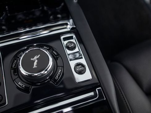 Used 2019 Rolls-Royce Cullinan AWD/4WD image 55