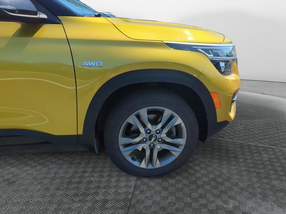 Used 2022 Kia Seltos S AWD/4WD image 21