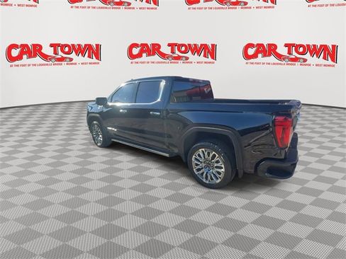 Used 2023 GMC Sierra 1500 Denali Ultimate image 6