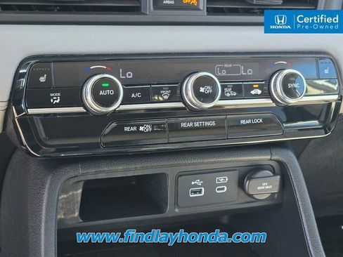 Certified 2025 Honda Pilot EX-L image 32