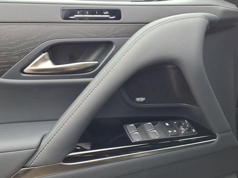 Used 2025 Lexus LX 700h Overtrail w/ Accessory Package (Z1) image 11