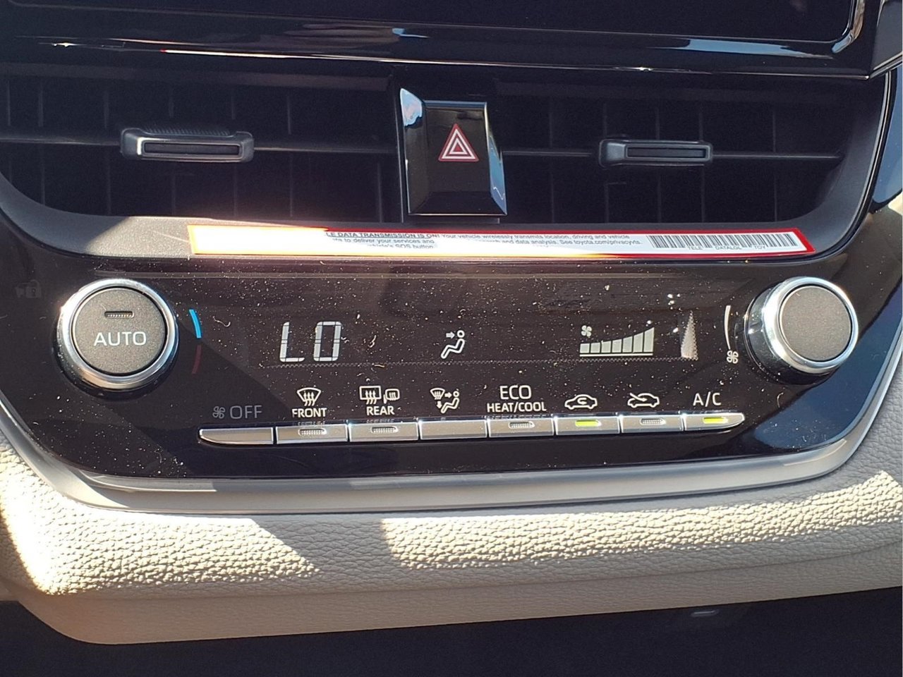 Used 2027 Toyota Corolla LE FWD image 15