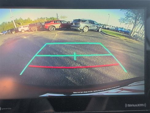 Used 2021 Toyota RAV4 SE image 15