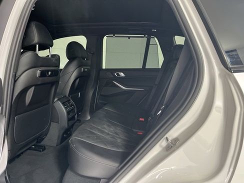 Used 2024 BMW X5 xDrive40i w/ M Sport Package image 20