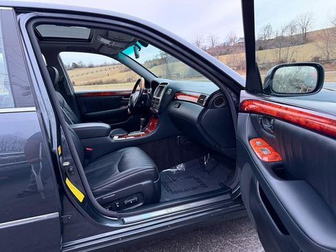 Used 2005 Lexus LS 430 image 35