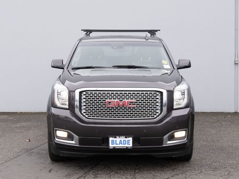 Used 2017 GMC Yukon Denali w/ Open Road Package image 26