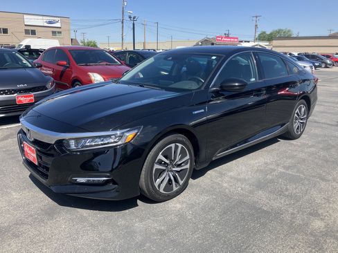 Used 2020 Honda Accord EX-L image 2