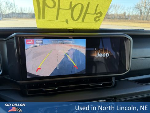 Used 2024 Jeep Wrangler Sahara w/ Technology Group image 16