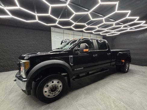 Used 2017 Ford F450 XL w/ Power Equipment Group AWD/4WD image 8