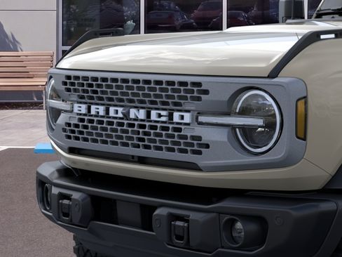 New 2026 Ford Bronco Badlands AWD/4WD image 19