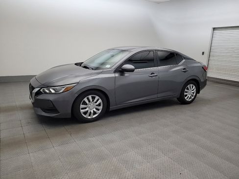 Used 2020 Nissan Sentra S FWD image 2