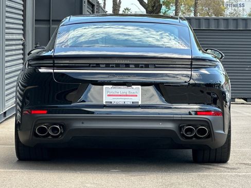 Used 2026 Porsche Panamera image 7