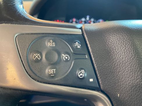 Used 2016 GMC Yukon Denali w/ Open Road Package image 19