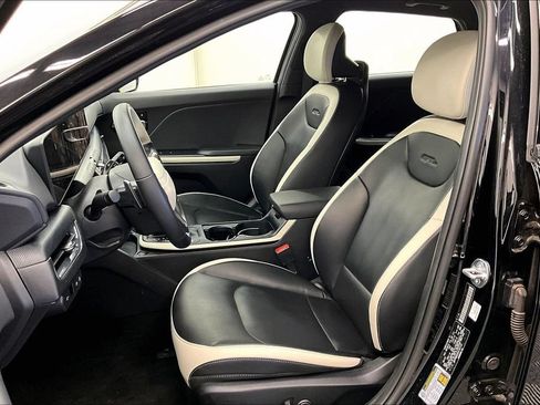 Used 2025 Kia K4 GT-Line w/ GT-Line Premium Package FWD image 21