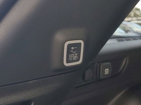 New 2025 Jeep Grand Cherokee Limited image 10