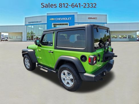 Used 2020 Jeep Wrangler Sport AWD/4WD image 5