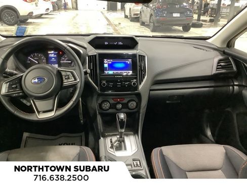 Used 2018 Subaru Crosstrek 2.0i Premium image 3