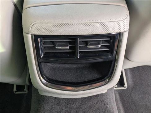 Used 2014 Cadillac CTS Luxury image 18