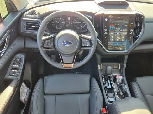 New 2025 Subaru Ascent Bronze Edition image 17