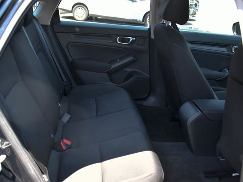 Used 2023 Honda Civic LX image 38