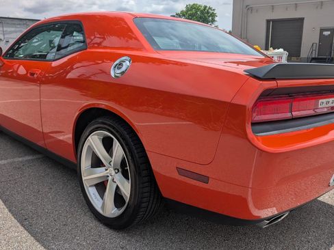 Used 2008 Dodge Challenger SRT8 RWD image 4