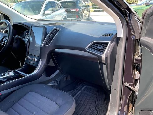 Certified 2024 Ford Edge SE w/ Black Appearance Package AWD/4WD image 23