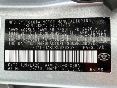 Used 2024 Toyota Camry XLE w/ Navigation Package FWD image 26