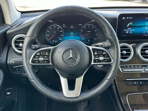 Used 2021 Mercedes-Benz GLC 300 4MATIC image 12