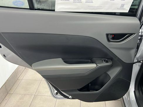 Used 2025 Subaru Crosstrek 2.5i Sport w/ Popular Package #3A image 29