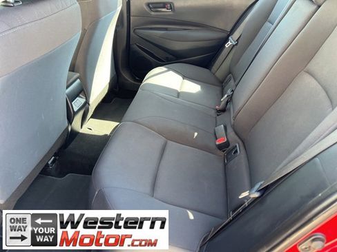 Used 2023 Toyota Corolla LE image 15