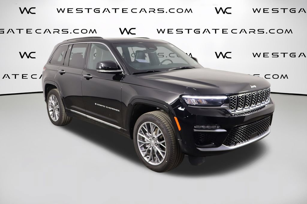 Used 2025 Jeep Grand Cherokee Summit AWD/4WD image 57