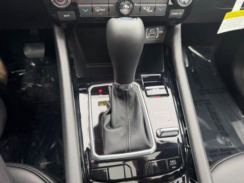 New 2026 Jeep Compass Latitude w/ Sun and Sound Group AWD/4WD image 20