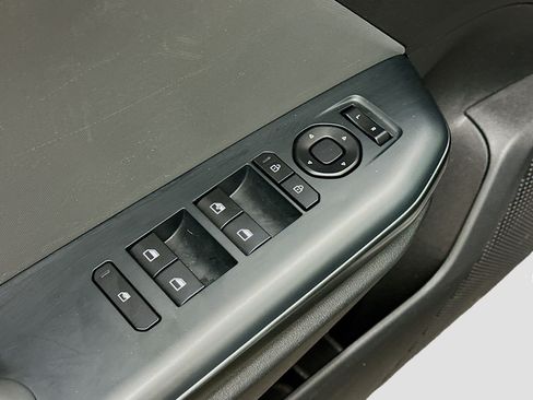 Used 2025 Kia K4 FWD image 15