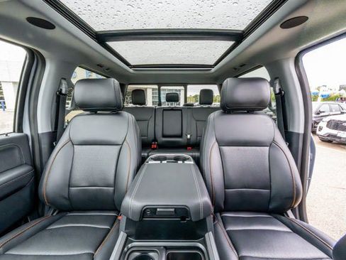 New 2026 Ford F250 Lariat w/ Black Appearance Package image 45