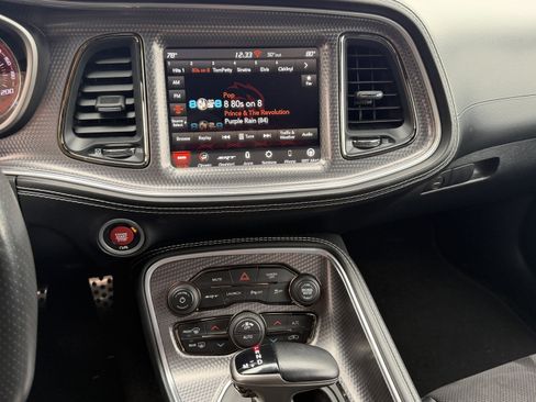 Used 2022 Dodge Challenger SRT Hellcat w/ Plus Package image 7