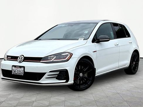 Used 2021 Volkswagen GTI SE FWD image 3