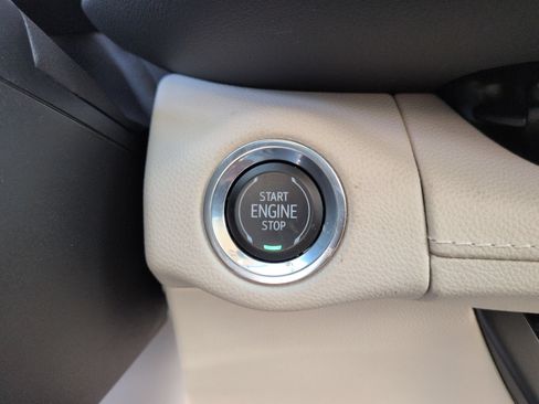 Used 2023 Buick Envision Preferred AWD/4WD image 17