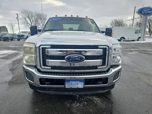 Used 2012 Ford F250 XLT w/ XLT Interior Pkg image 3