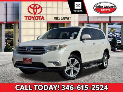 Used 2011 Toyota Highlander Limited w/ Tow Pkg