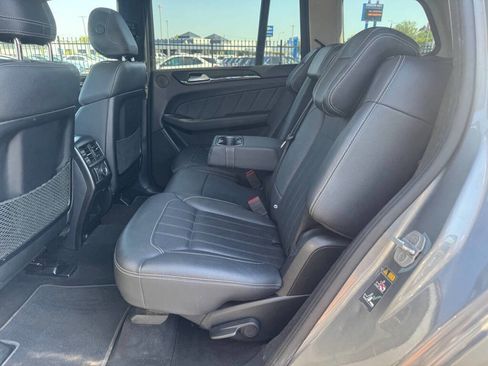 Used 2016 Mercedes-Benz GL 450 4MATIC image 9