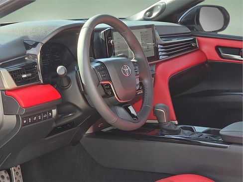 Used 2025 Toyota Camry XSE image 20